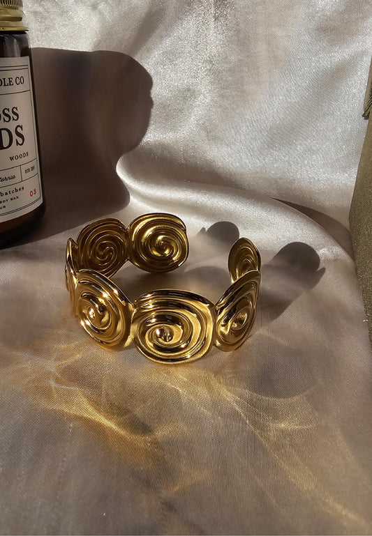 Spiral bracelet